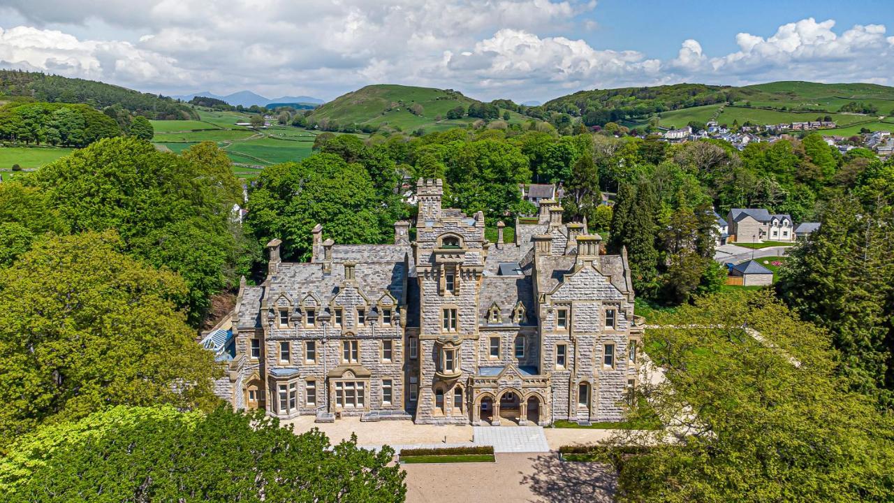 The Violet Suite Stone Cross Mansion Ulverston Exterior foto